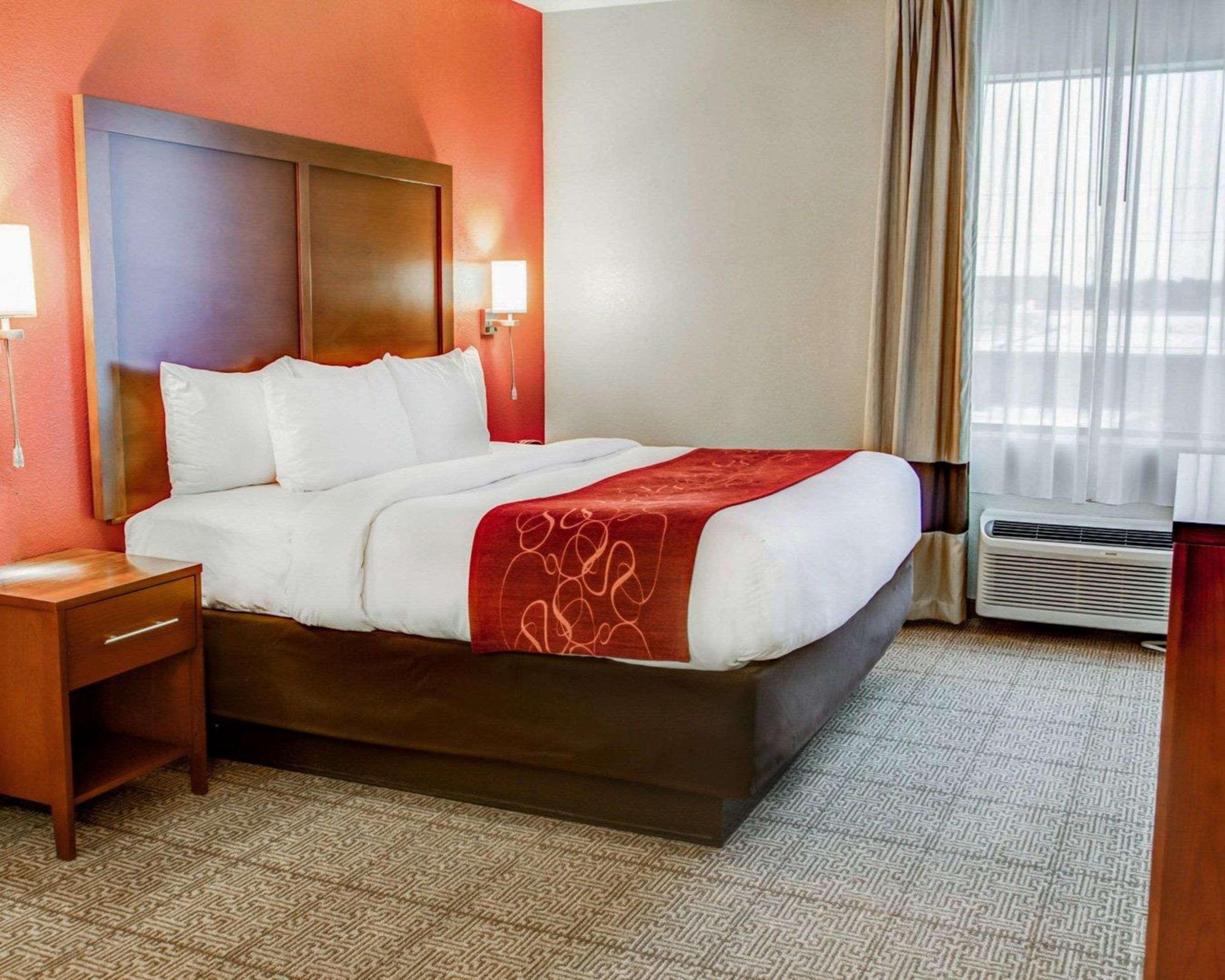 Comfort Suites Tyler South Экстерьер фото