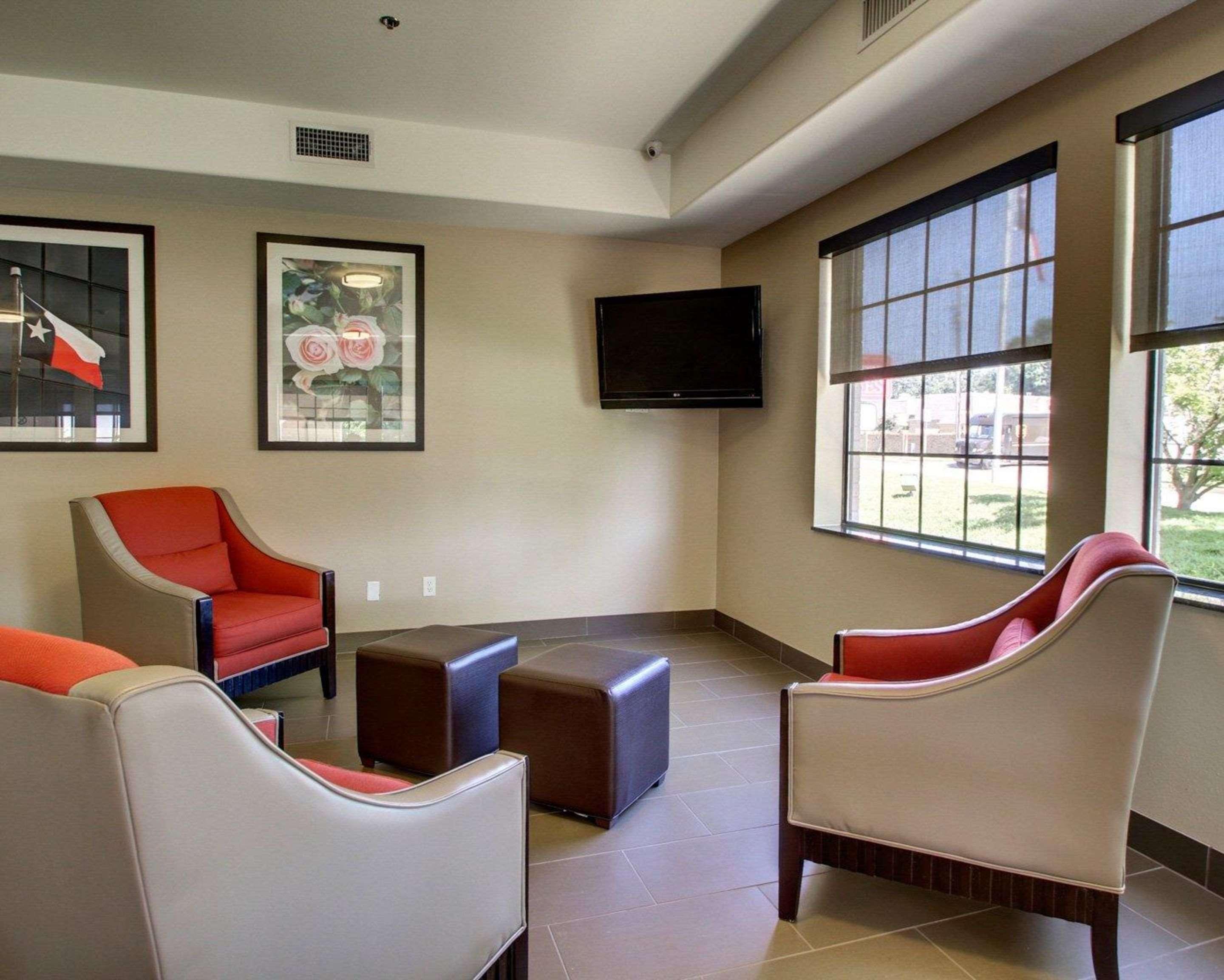 Comfort Suites Tyler South Экстерьер фото