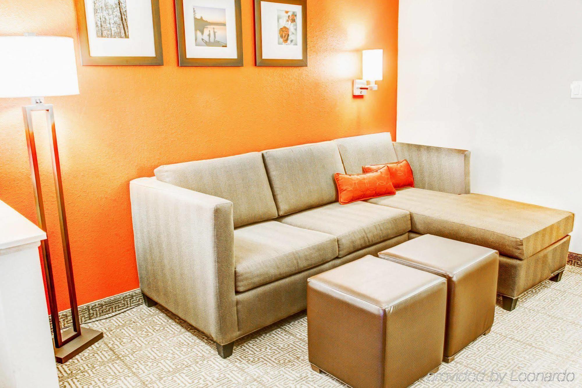 Comfort Suites Tyler South Экстерьер фото